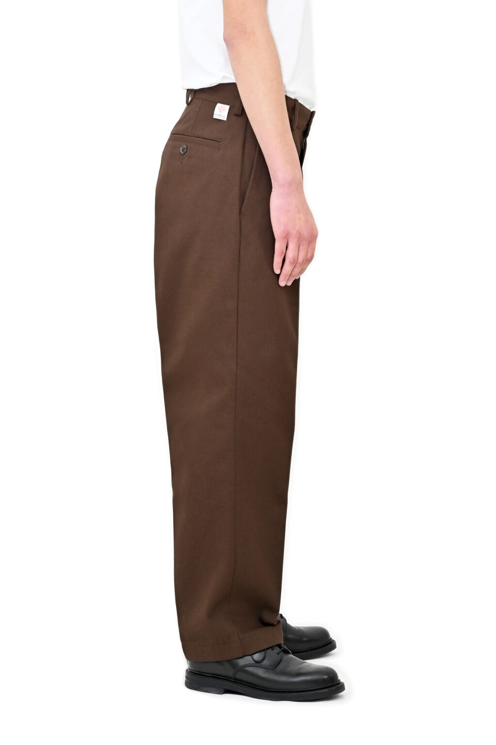 BROWN_2000px_side